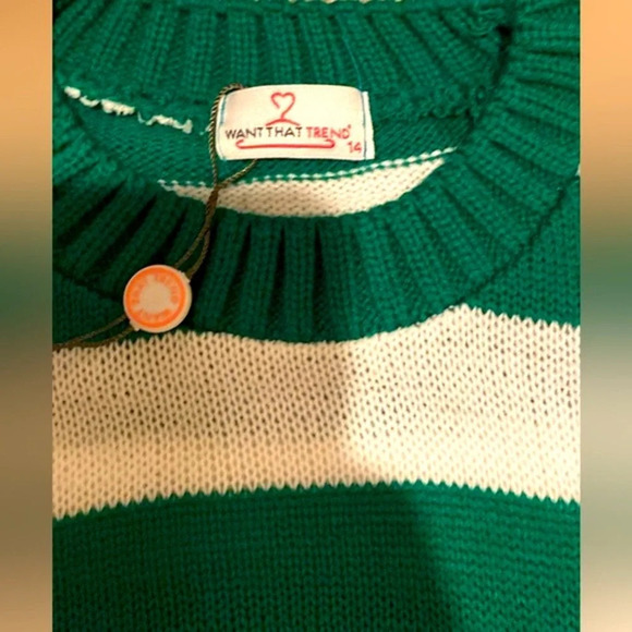 Ugly Christmas sweater with stocking - Picture 4 of 7